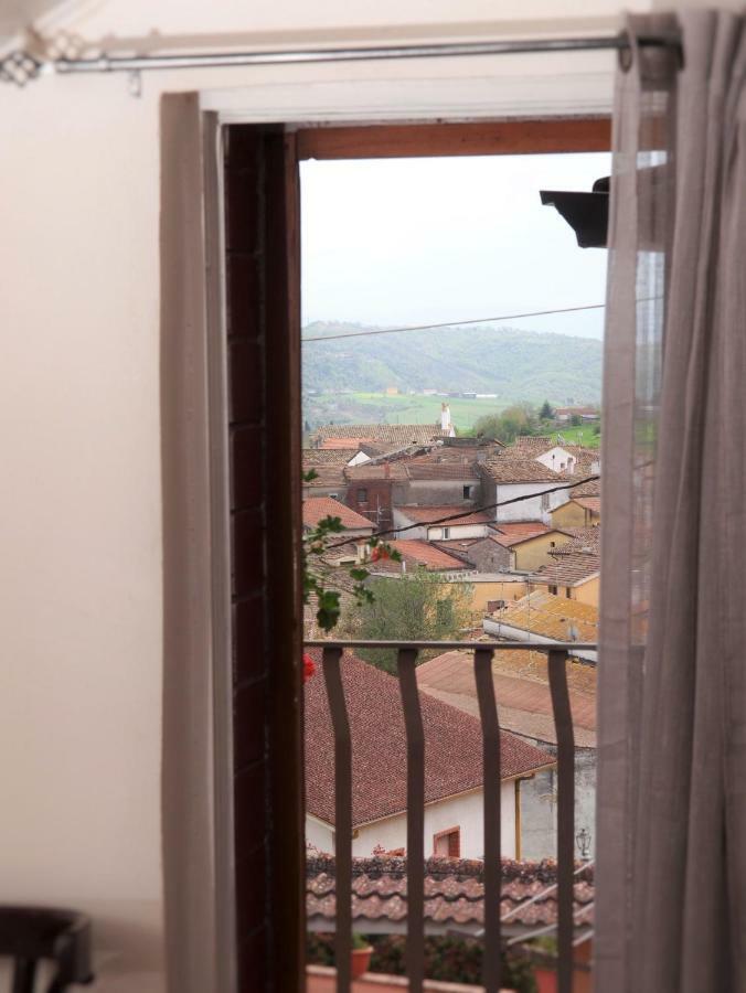 Domus Tua Bed & Breakfast Pietrelcina Exterior photo